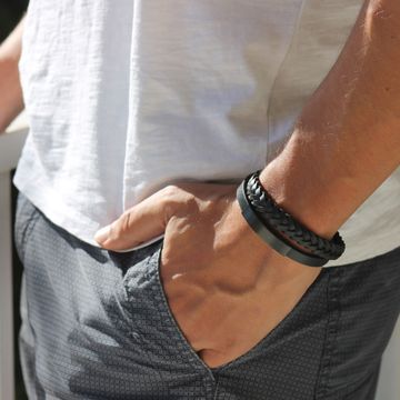 Bracelet cuir noir personnalisé -2297